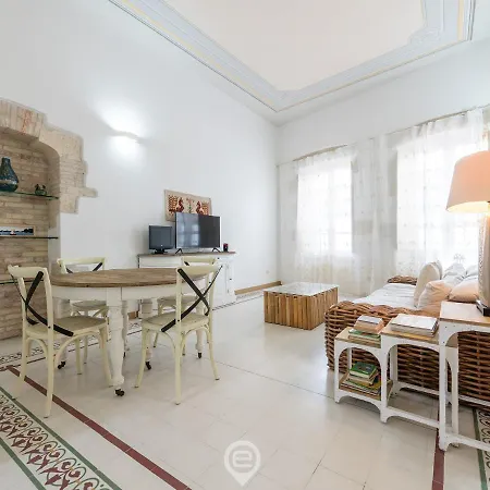 Piazza Yenne Bliss *