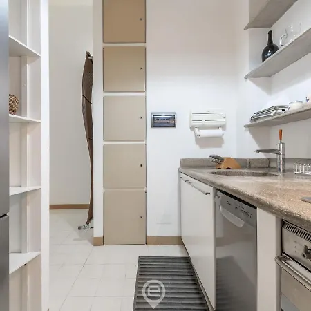 Piazza Yenne Bliss *