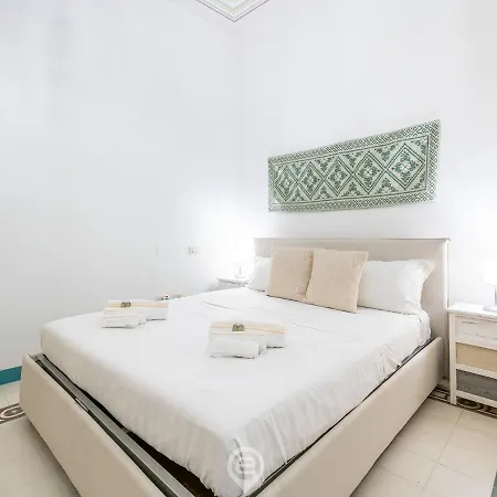Apartamento Piazza Yenne Bliss *