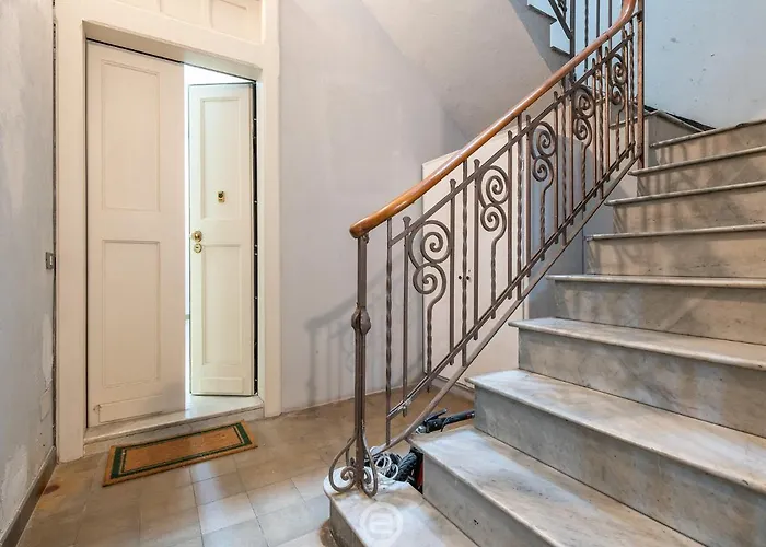 Piazza Yenne Bliss * カリアリ